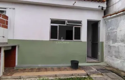 Casa com 1 quarto para alugar na Rua Tabajaras, 90, Parque Guarua, Juiz de Fora