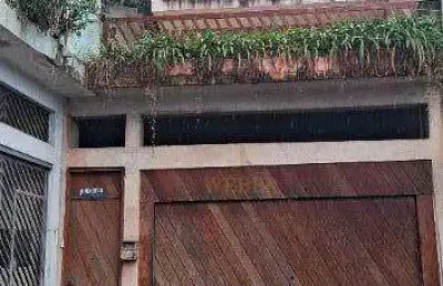 Casa com 2 suítes e varanda para locação no jardim maria rosa