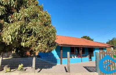 Casa à venda 2 dormitórios, imbituba, bairro arroio do rosa.