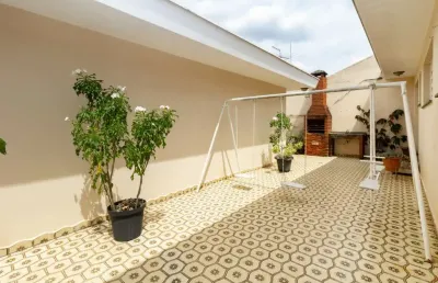 Casa tipo para venda em parque são domingos com 3 quartos, sendo 1 suíte, 242m²