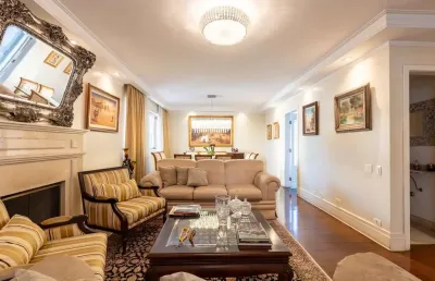 Apartamento tipo para venda em indianópolis com 3 quartos, sendo 3 suítes, 200m²