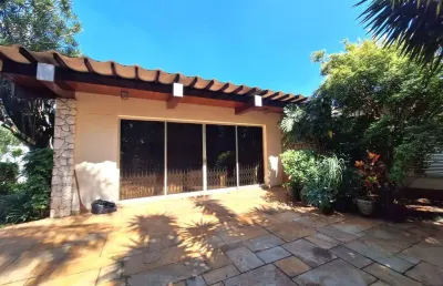 Casa tipo para venda em bosque da saúde com 4 quartos, sendo 2 suítes, 279m²
