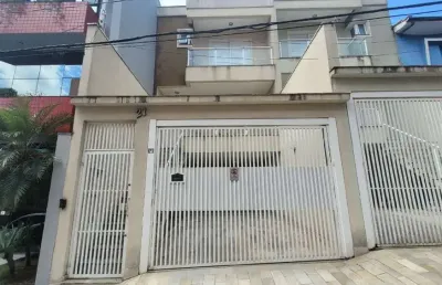 Agradável sobrado para venda em santa terezinha com 3 quartos, sendo 3 suítes, 245.8m²
