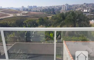 Casa a venda, ótima localização, vista privilegiada com área verde