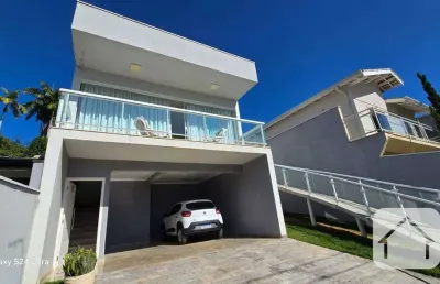 Descubra a casa moderna dos seus sonhos a apenas duas quadras do lago em atibaia!