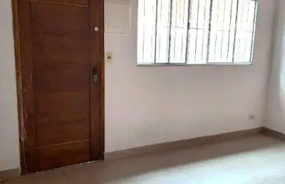 Casa com 2 quartos à venda na Rua Cônego José Marinho, 42, Vila Lageado, São Paulo