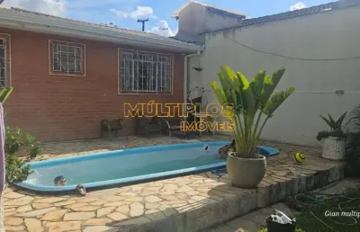 Imóvel incrível à venda em curitiba-pr: casa com 3 quartos, 1 sala, 2 banheiros, 8 vagas de garagem e 380,00 m² de área no uberaba.