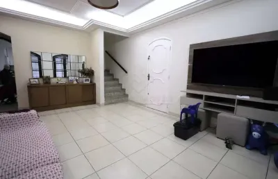 Sobrado à venda por r$ 670.000 na vila pires, santo andré/sp