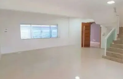 Casa com 3 quartos para alugar no Centro, Santo André 