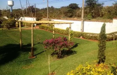 Chácara / sítio com 4 quartos à venda no Chácaras Tubalina e Quartel, Uberlândia 