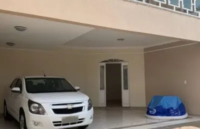 Casa com 3 quartos à venda no Brasil, Uberlândia 