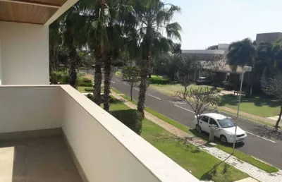 Casa com 4 quartos à venda no Jardim Karaíba, Uberlândia 