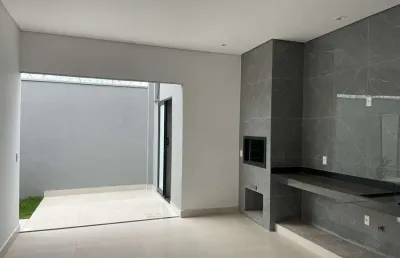 Casa com 3 quartos à venda no Aclimação, Uberlândia 
