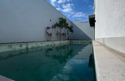 Casa com 4 quartos à venda no Granja Marileusa, Uberlândia 