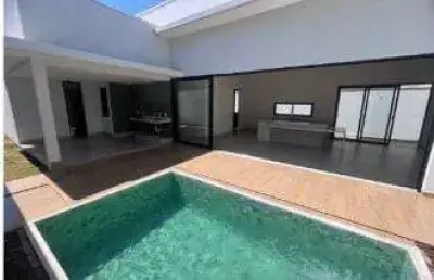 Casa com 3 quartos à venda no Shopping Park, Uberlândia 
