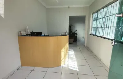 Casa comercial à venda no Brasil, Uberlândia 