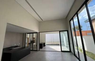 Casa com 3 quartos à venda no Granja Marileusa, Uberlândia 