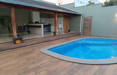 Apartamento com 3 quartos à venda no Osvaldo Rezende, Uberlândia 