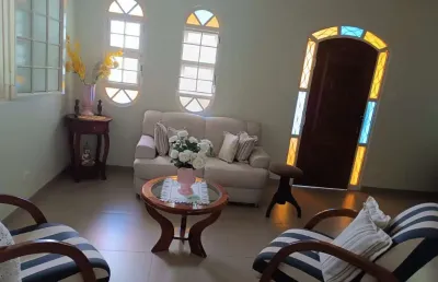 Casa com 4 quartos à venda no Martins, Uberlândia 