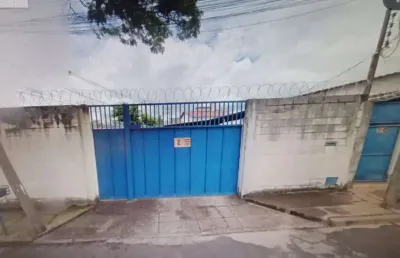 Casa com 3 quartos à venda no Santa Mônica, Uberlândia 