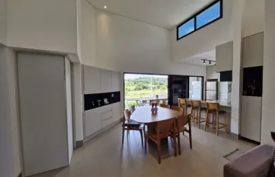Casa com 3 quartos à venda no Granja Marileusa, Uberlândia 