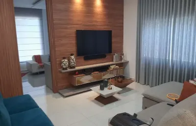 Casa com 3 quartos à venda no Santa Mônica, Uberlândia 