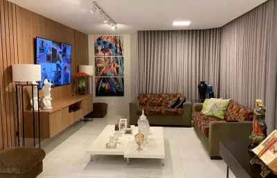 Apartamento com 4 quartos à venda no Brasil, Uberlândia 
