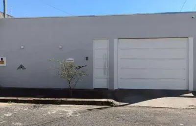 Casa com 3 quartos à venda no Alto Umuarama, Uberlândia 