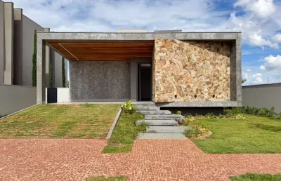 Casa - sobrado em condomínio, para venda em uberlândia/mg