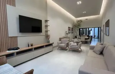 Casa com 3 quartos à venda no Alto Umuarama, Uberlândia 