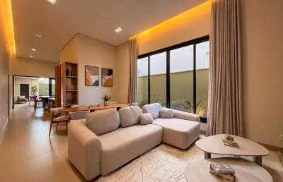 Casa com 4 quartos à venda em Laranjeiras, Uberlândia 