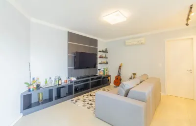 Excelente apartamento mobiliado com 1 suíte mais 2 quartos à venda no bairro anita garibaldi em joinville - sc por r$ 540.000,00.