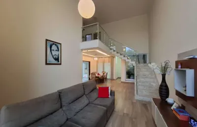 Casa com 4 dormitórios à venda, 244 m² por r$ 1.700.000,00 - nossa senhora do pilar - pouso alegre/mg
