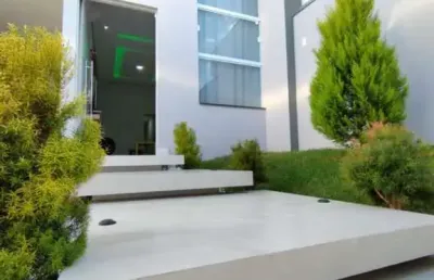Casa com 3 dormitórios à venda, 128 m² por r$ 640.000,00 - jardim paraíso - pouso alegre/mg