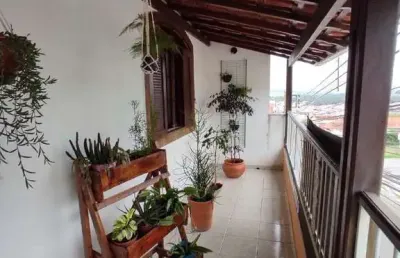 Casa com 3 dormitórios à venda, 157 m² por r$ 550.000,00 - jardim aureliano - pouso alegre/mg