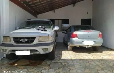 Casa com 3 dormitórios à venda, 111 m² por r$ 450.000,00 - vale das andorinhas - pouso alegre/mg