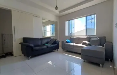Cobertura com 2 dormitórios à venda, 140 m² por r$ 700.000,00 - centro - pouso alegre/mg