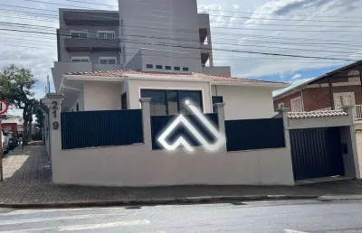 Casa com 4 dormitórios para alugar, 199 m² por r$ 4.600/mês - santa doroteia - pouso alegre/mg
