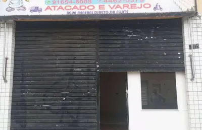 Salão comercial está localizado no bairro vila são pedro