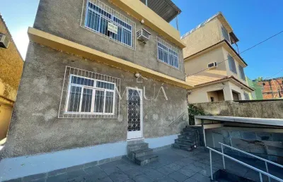 Casa à venda em duque de caxias, parque senhor do bonfim, com 3 quartos, com 150 m²