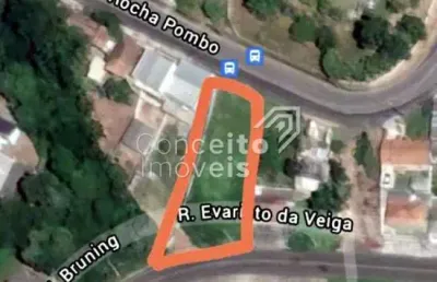Terreno à venda na Rua Evaristo da Veiga, S/N, Jardim Carvalho, Ponta Grossa