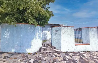 Residência com amplo terreno e edícula - jardim carvalho