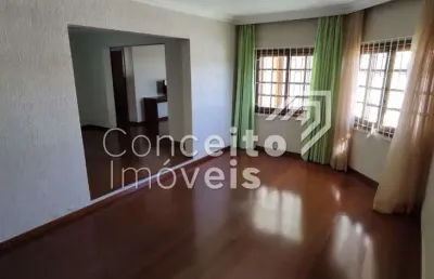 Casa com 4 quartos para alugar na Rua Souza Dantas, 726, Orfãs, Ponta Grossa