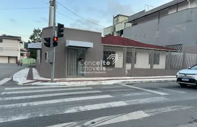 Casa de esquina com sala comercial (aceita permuta)