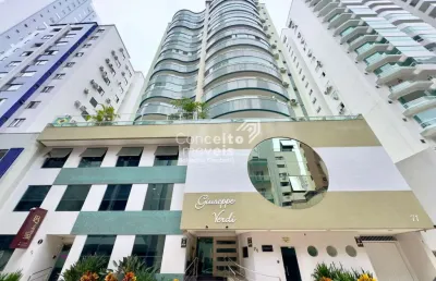 Apartamento com 3 quartos para alugar na Rua 1451, 71, Centro, Balneário Camboriú