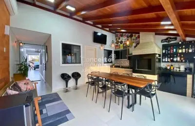 Casa com 3 quartos à venda na Vila Nova, Joinville 