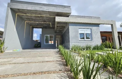 Casa com 3 quartos à venda na Avenida Paraguassu, 797, Rainha do Mar, Xangri-Lá