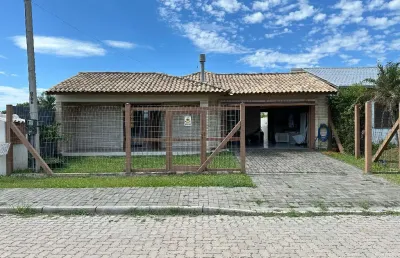 Casa com 3 quartos à venda na Avenida Paraguassu, 866, Noiva Do Mar, Xangri-Lá