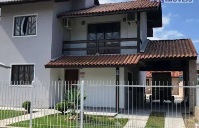 Casa com 3 dormitórios à venda, 200 m² por r$ 900.000,00 - pedra branca - palhoça/sc