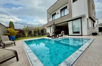 Casa à venda no condomínio fechado reserva marajoara, em jundiaí.